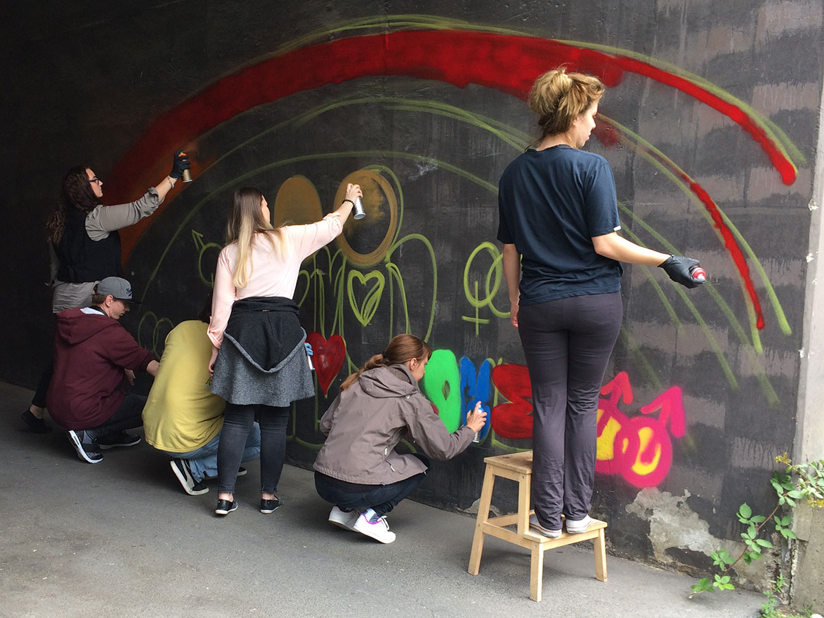 Campus Berlin - Graffiti - Internationalen Tag gegen Homophobie, Transphobie und Biphobie