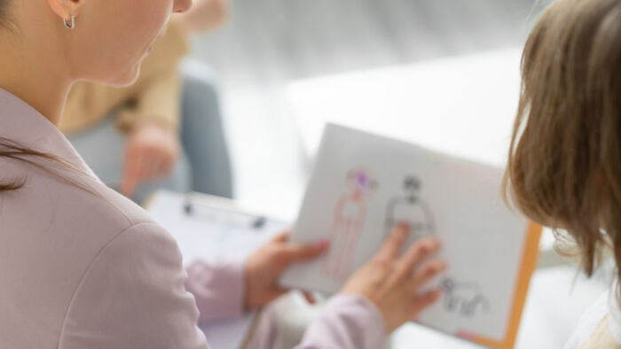 Warum (eigentlich) jede Einrichtung eine Kinderschutzfachkraft braucht