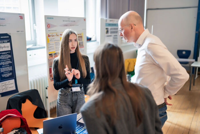 Milana gewinnt Jugend forscht – Interview mit unserer Preisträgerin