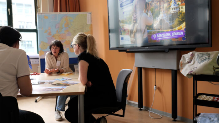 Mit Erasmus+ ins Auslandspraktikum: Die wichtigsten Fragen im Gespräch